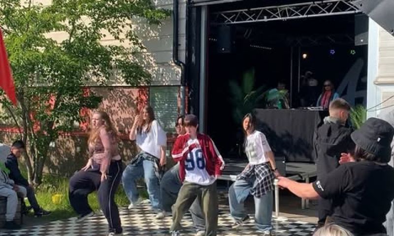 Atom summer festival