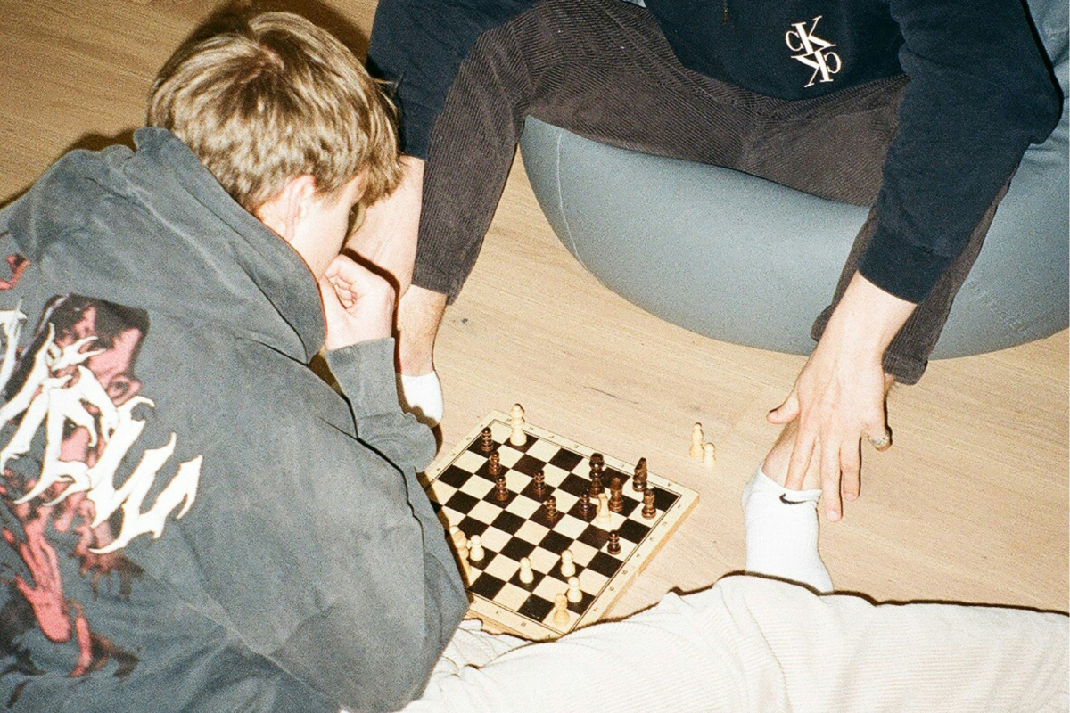 Kom och snacka spel & slöjd över pizza!