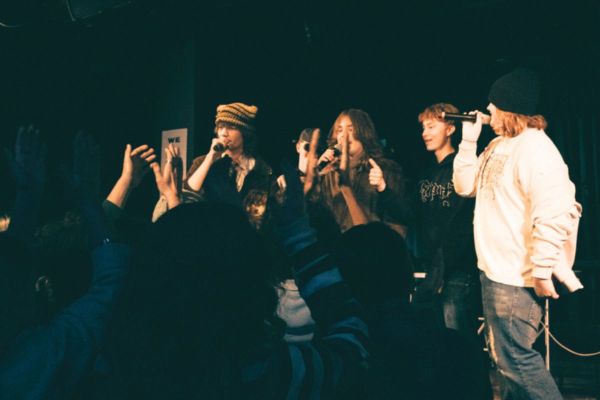 Från idé till konsert: Så fixade Alvina två grymma spelningar!