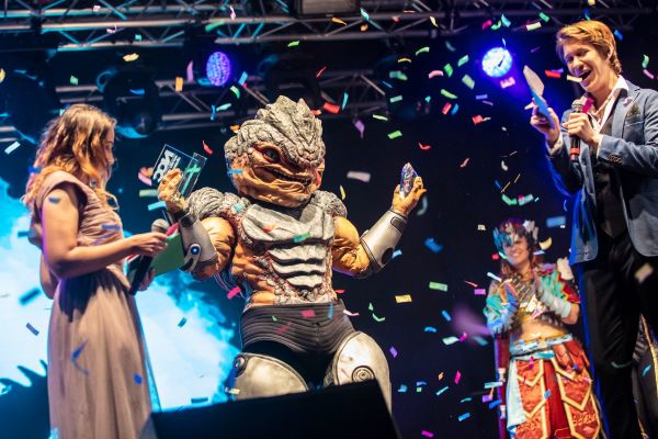 Åk till Cosplay-SM – vi betalar resa och biljett!