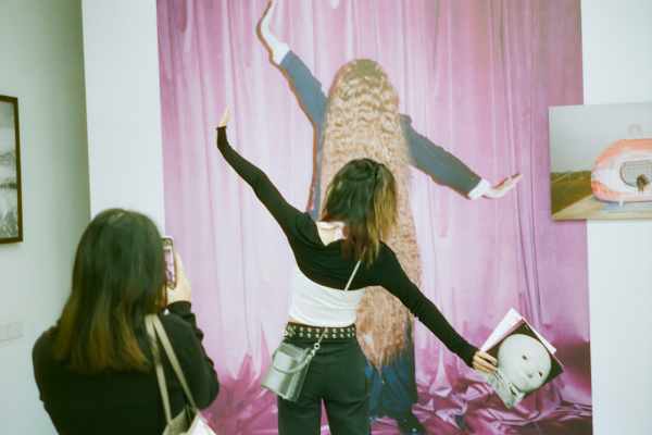 OPEN CALL: Vi vill köpa din konst!