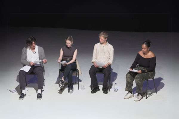 Kom på offentlig läsning med Manuslabb