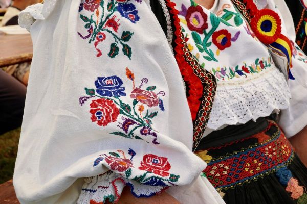 Workshop - skapa din egen folkdräkt!