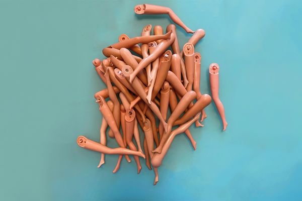 Gör ditt eget konstporträtt av skräp på julmarknad!