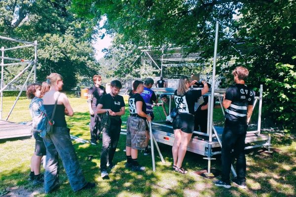 Vill du vara behind the scenes på Way Out West? Sök till funktionär!